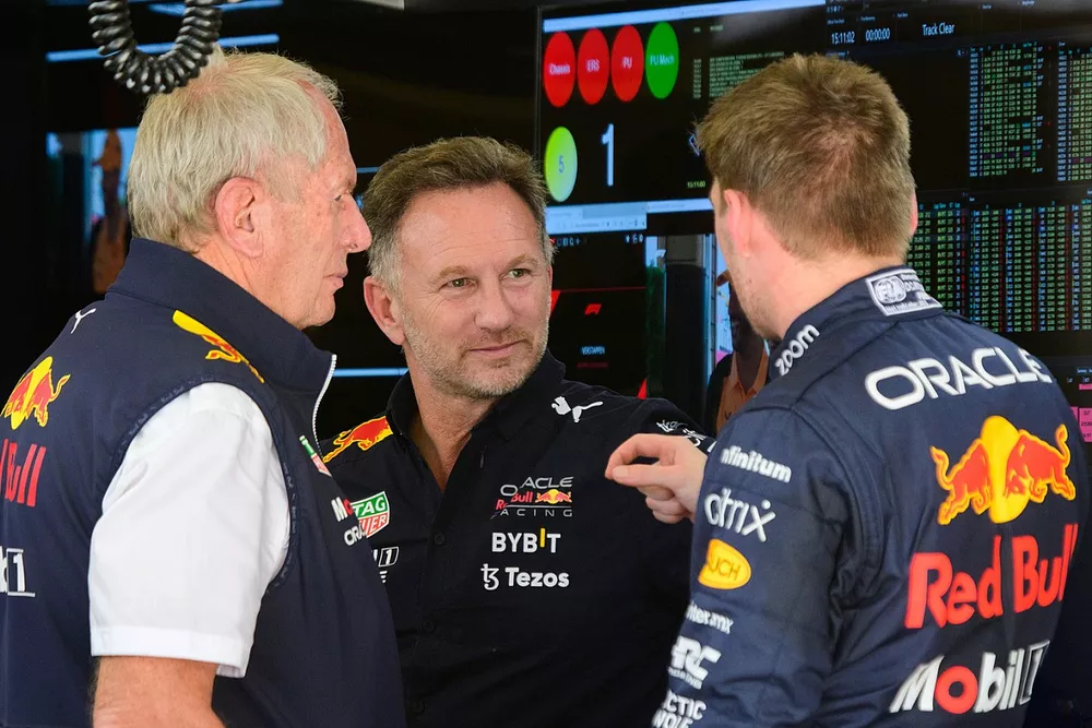 Helmut Marko,Christian Horner, Max Verstappen, Red Bull Racing