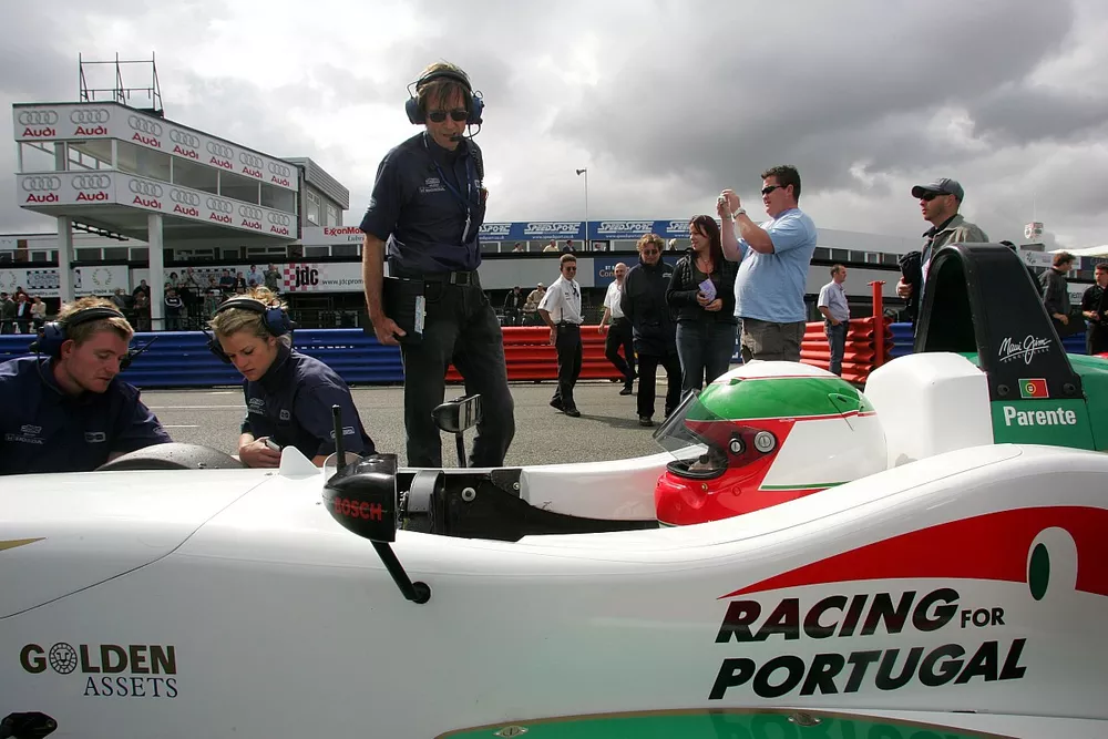 Alvaro Parente, Carlin
