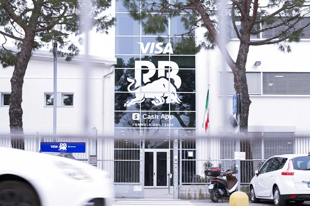 L'usine de l'&eacute;curie Visa CashApp RB &agrave; Faenza