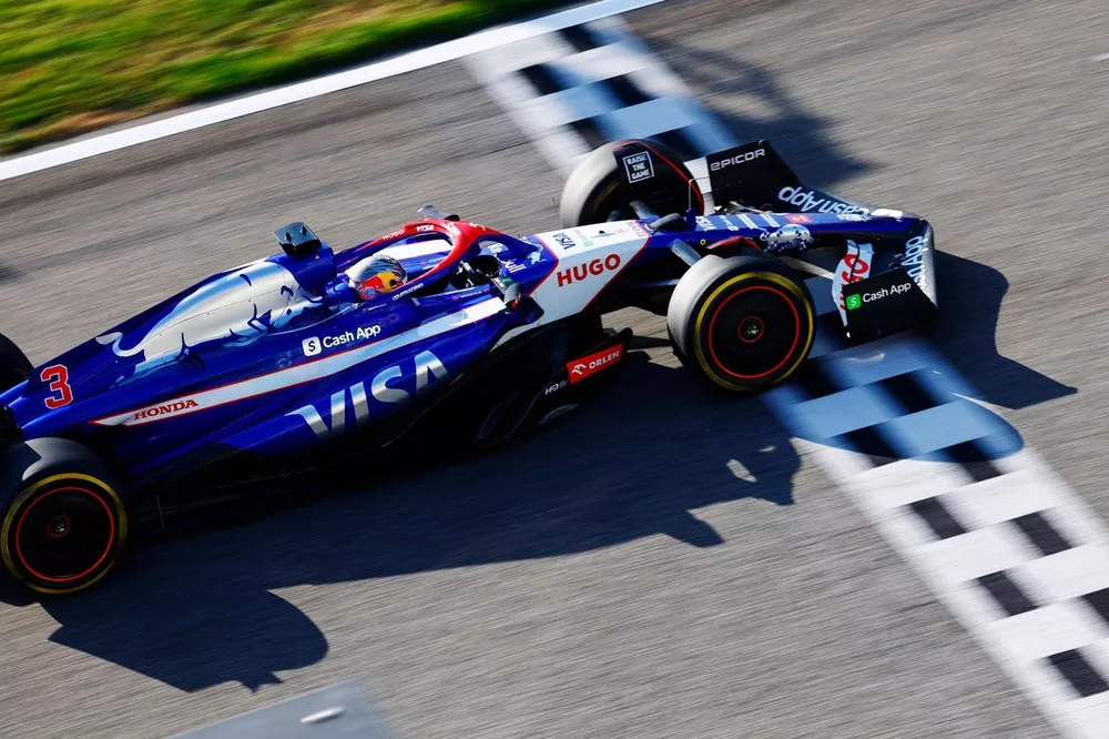 Daniel Ricciardo, VCARB 01 