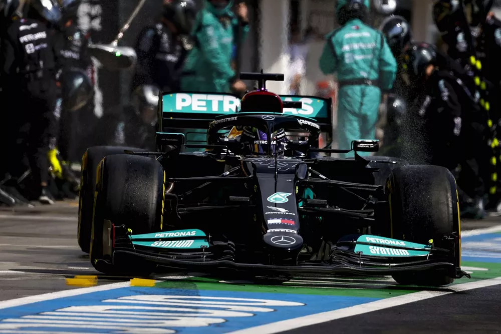 Lewis Hamilton, Mercedes W12