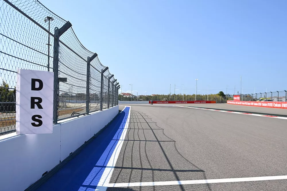 Track detail and a DRS board