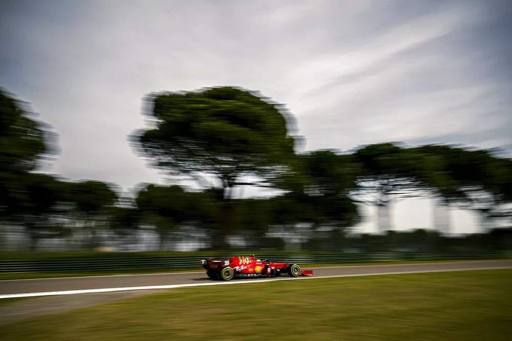 Carlos Sainz Jr., Ferrari SF21 