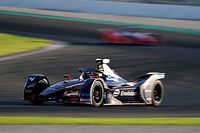 Frijns quickest in Valencia test as de Vries crashes