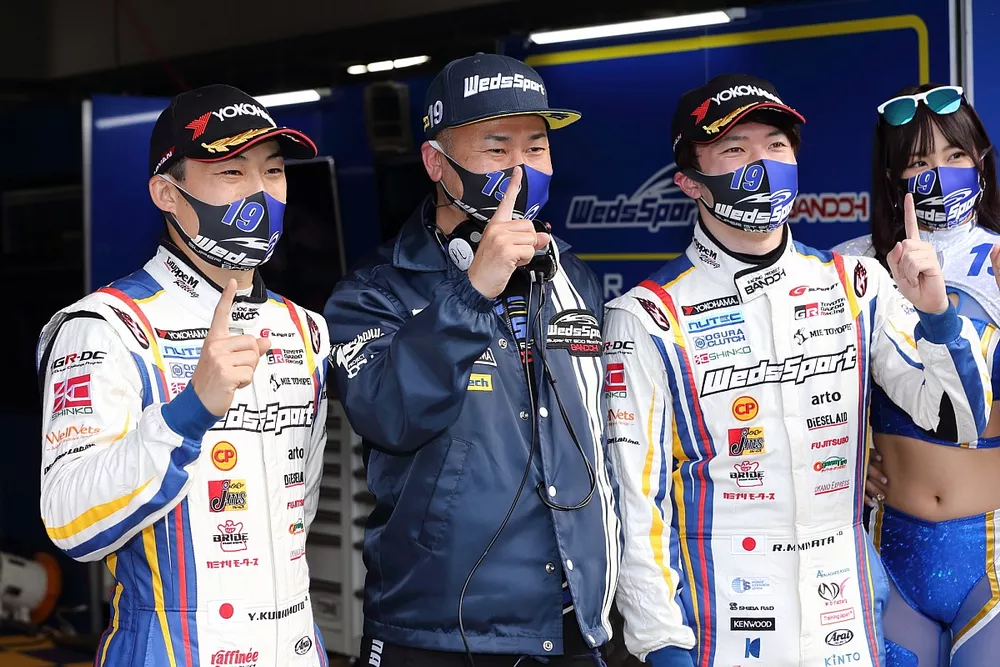 Yuji Kunimoto, Ritomo Miyata, #19 WedsSport ADVAN GR Supra
