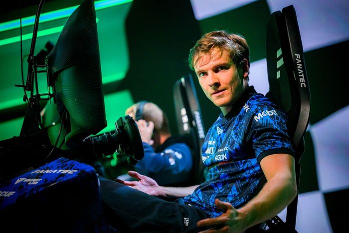 Opmeer bestraft voor veelbesproken actie: &ldquo;Enige kampioenschap ter wereld&hellip;&rdquo;