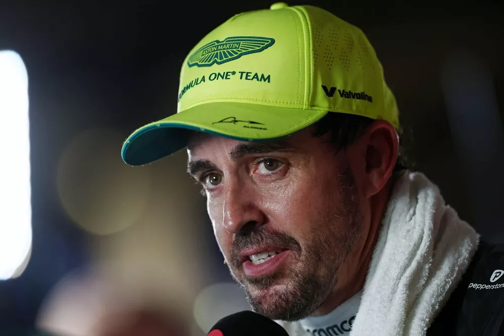 Fernando Alonso, Aston Martin Racing
