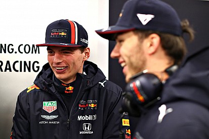 Verstappen: „Tavaly mindenki azt gondolta, a Ferrari nyeri a bajnokságot, de nem így lett”