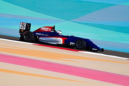 Bahrain MRF: Falchero beats Van Kalmthout to win Race 4