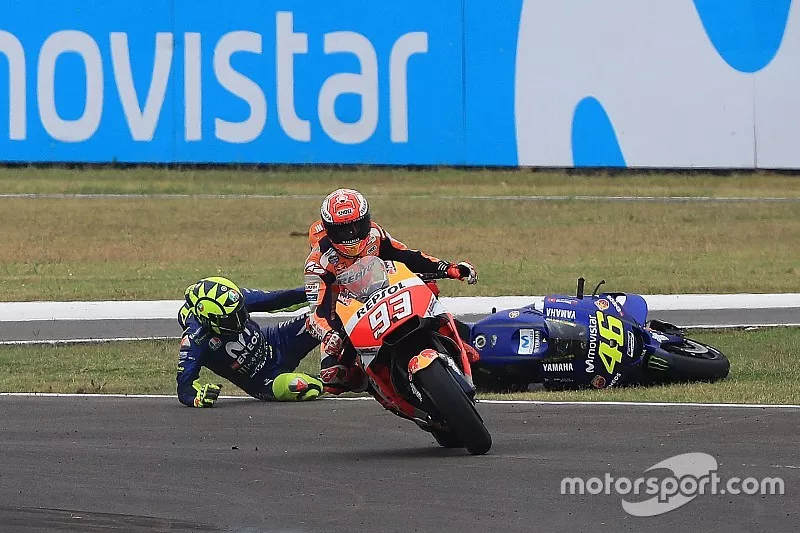 Accidente de Marc M&aacute;rquez, Repsol Honda Team y Valentino Rossi, Yamaha Factory Racing
