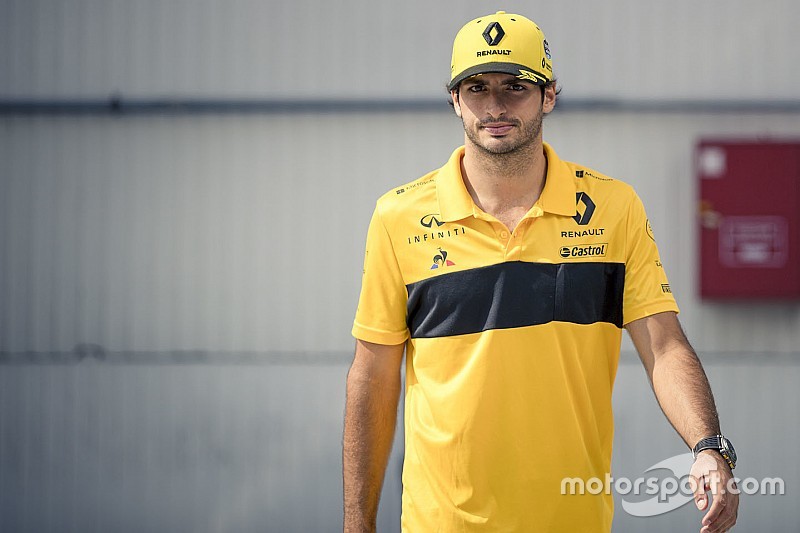Сайнс проведет в McLaren два года