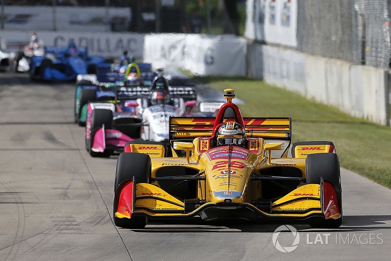 IndyCar Detroit: Hunter-Reay wint na fout Rossi