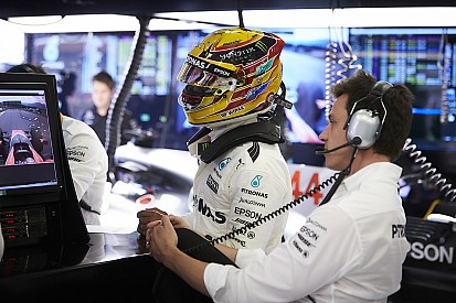 Egyelőre megállíthatatlan Hamilton fejlődése a Mercedesnél