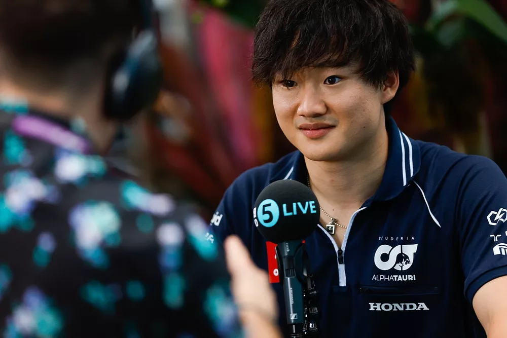 Yuki Tsunoda, Scuderia AlphaTauri speaks to the media