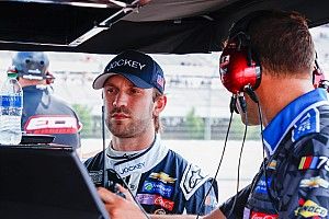 Suárez recibe un golpe en sus aspiraciones de playoff en NASCAR