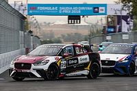 Evans gana la carrera inaugural del Jaguar eTrophy