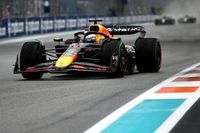 Red Bull explica qué falló en el pitstop de Verstappen en la sprint de Miami