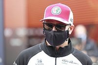 Raikkonen, positivo en COVID-19, no correr&aacute; en Zandvoort