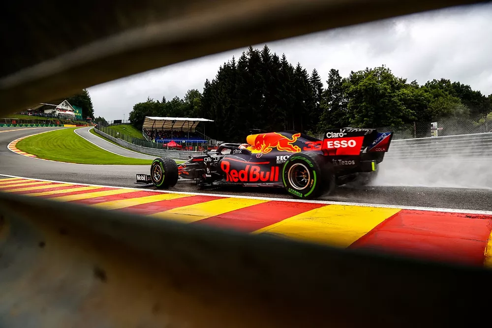 Max Verstappen, Red Bull Racing RB16B