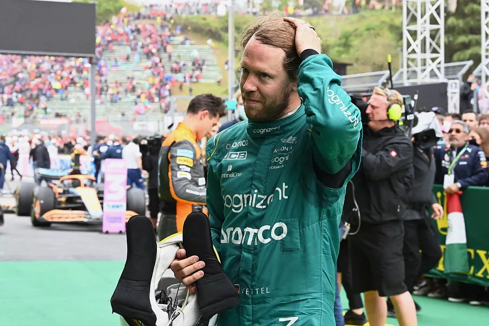Sebastian Vettel, Aston Martin, en Parc Ferme