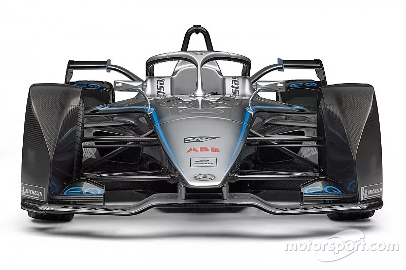 Mercedes-Benz EQ Silver Arrow 01