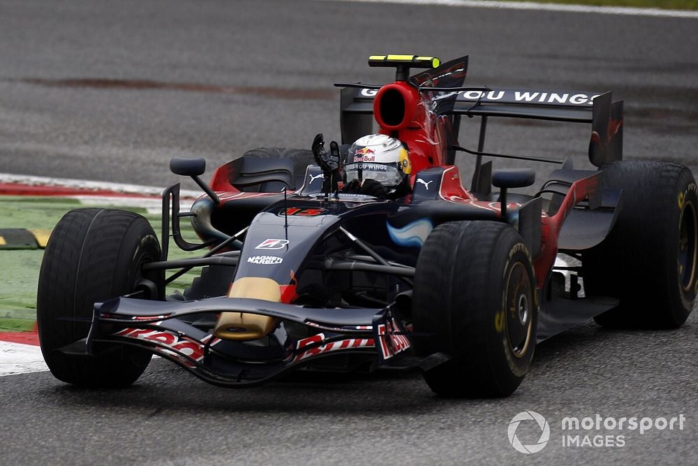 Ganador Sebastian Vettel, Toro Rosso STR03 Ferrari