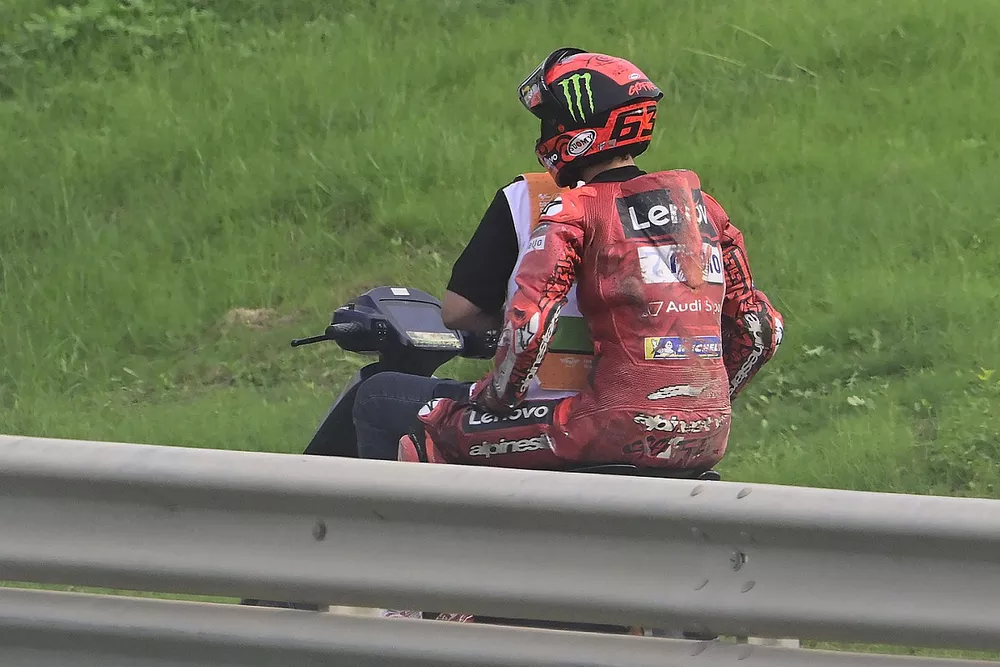 Francesco Bagnaia, Ducati Team after the crash