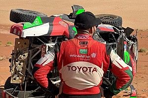 Wypadek lider&oacute;w Dakaru