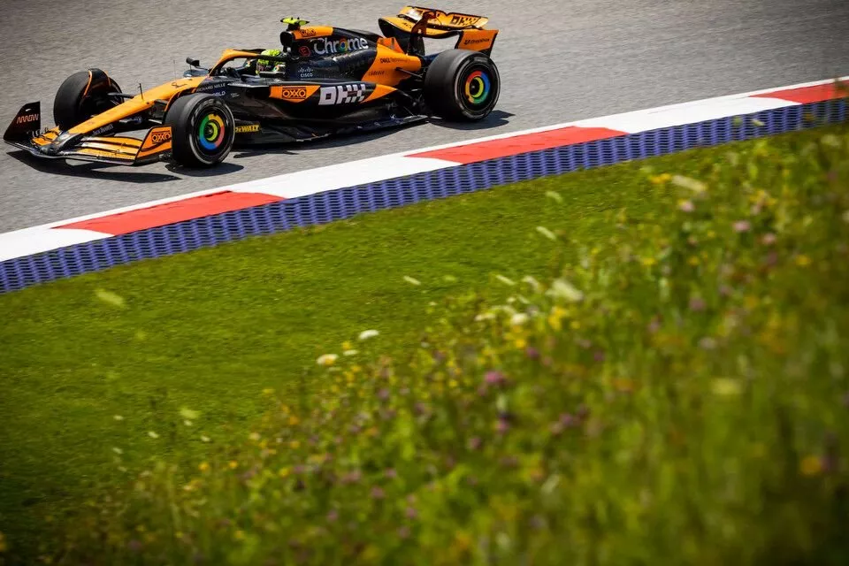 Lando Norris, McLaren MCL38