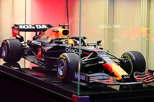 El Red Bull RB16B gana el premio Autosport al mejor coche del 2021