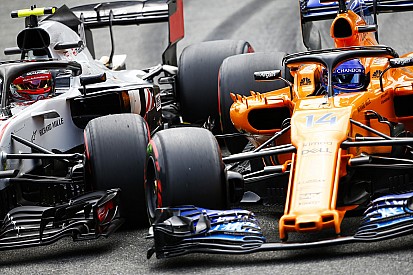 Alonso mocks Magnussen after qualifying run-in