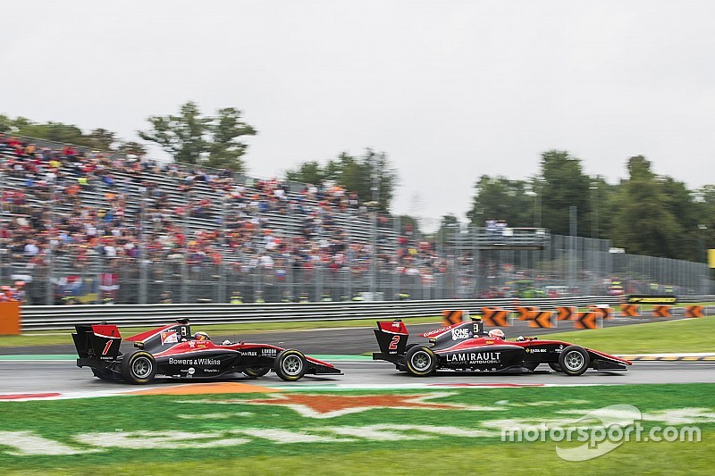 Юбер та Ілотт отримали дискваліфікацію у спринті GP3 в Монці