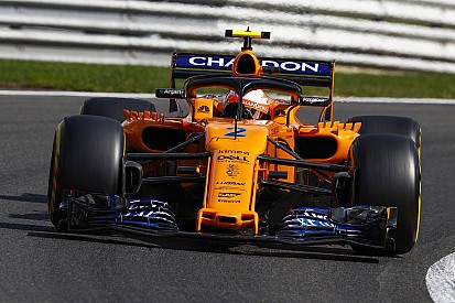 Vandoorne, Norris'le kıyaslanmadan önce sağlam bir araç istiyor!