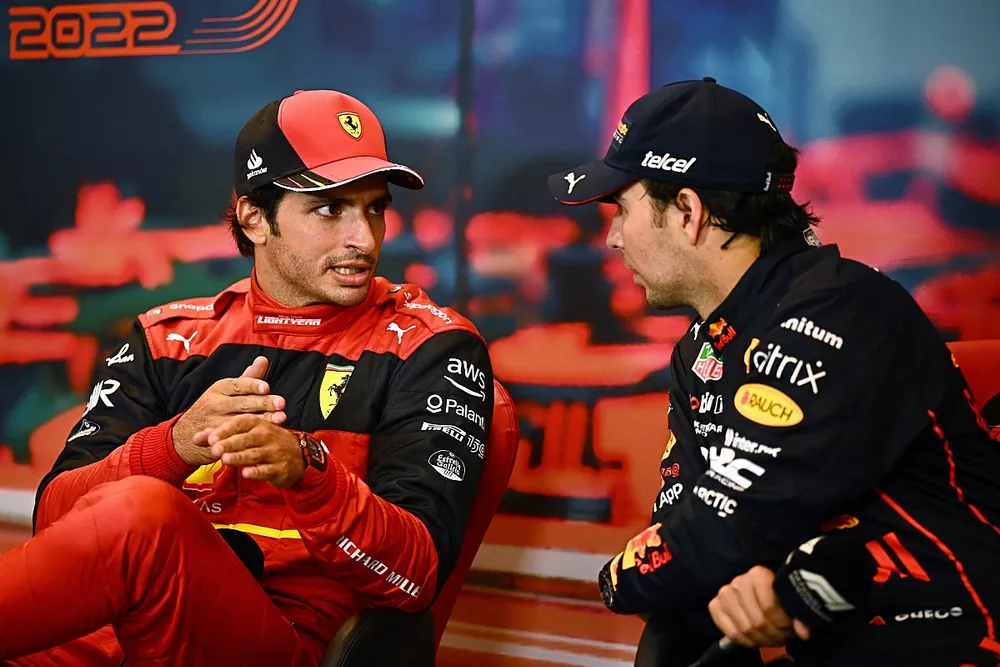 Carlos Sainz, Ferrari, Sergio P&eacute;rez, Red Bull Racing