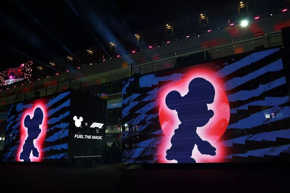 Disneyland superfan chasing 15,000 rides on Radiator Springs Racers ...