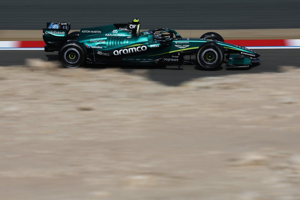 Aston Martin anuncia qué días estará Alonso en el test de F1 2026 en Bahrein