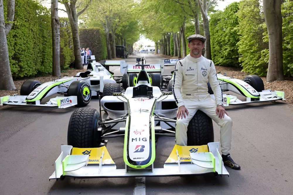 Jenson Button returns to the cockpit of his 2009 championship-winning Brawn BGP 001 at the 83rd Members' Meeting. Ph. by PA Media..JPG