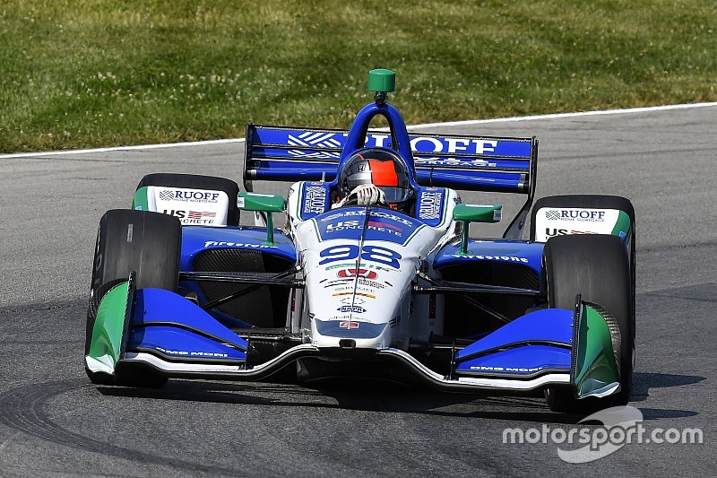 Marco Andretti renova com Andretti-Herta