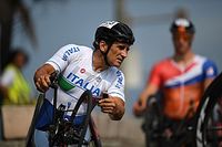 Alex Zanardi sofre grave acidente de bicicleta em estrada e é levado a hospital de helicóptero