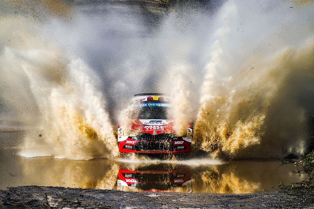 Efren Llarena, Sara Fernandez, Skoda Fabia Rally2 evo