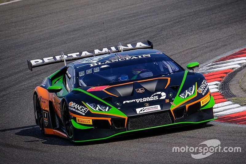 #563 Orange 1 FFF Racing Team Lamborghini Huracan GT3 Evo: Andrea Caldarelli, Marco Mapelli