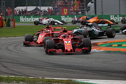 A Hamilton le sorprende que Ferrari no haya usado órdenes de equipo