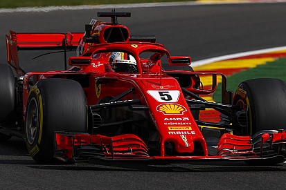 Vettel lidera acirrado terceiro treino livre na Bélgica