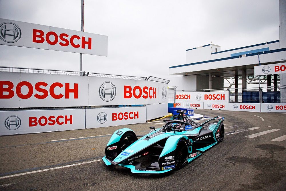 Sam Bird, Jaguar Racing, Jaguar I-TYPE 5