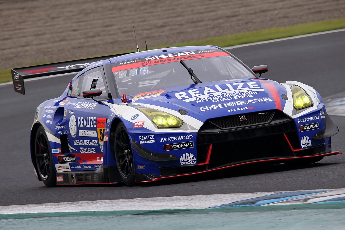 エブロ　スーパー GT　300 リアライズ　日産自動車大学校 GT-R REALIZE 日産自動車大学校 GT-R SUPER GT GT300 2019 No.56