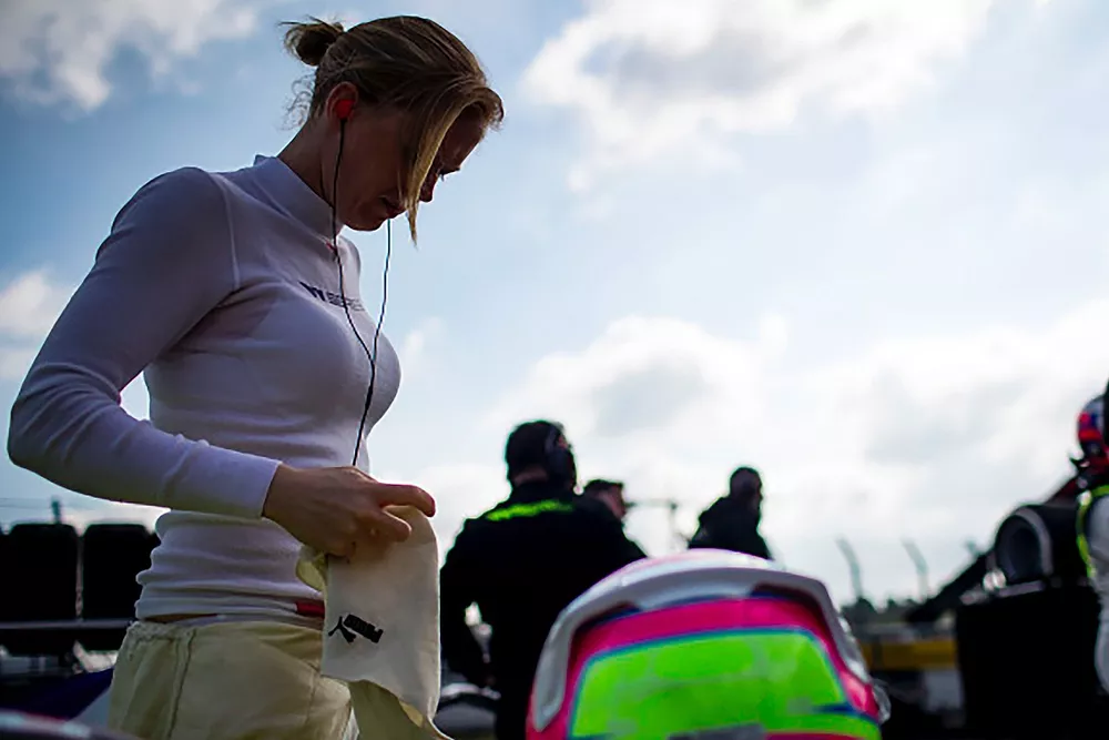 More than Equal wil af van misvattingen over vrouwelijke coureurs