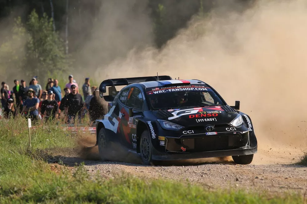 S&eacute;bastien Ogier, Vincent Landais, Toyota Gazoo Racing WRT Toyota GR Yaris Rally1