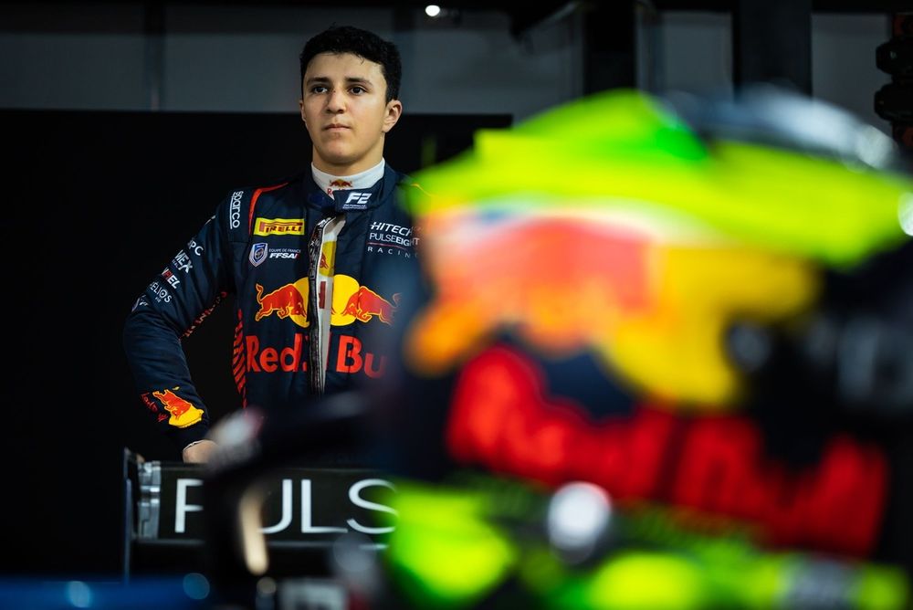 Isack Hadjar, Hitech GP