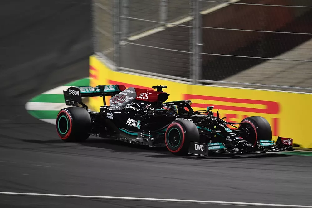 Lewis Hamilton, Mercedes W12
