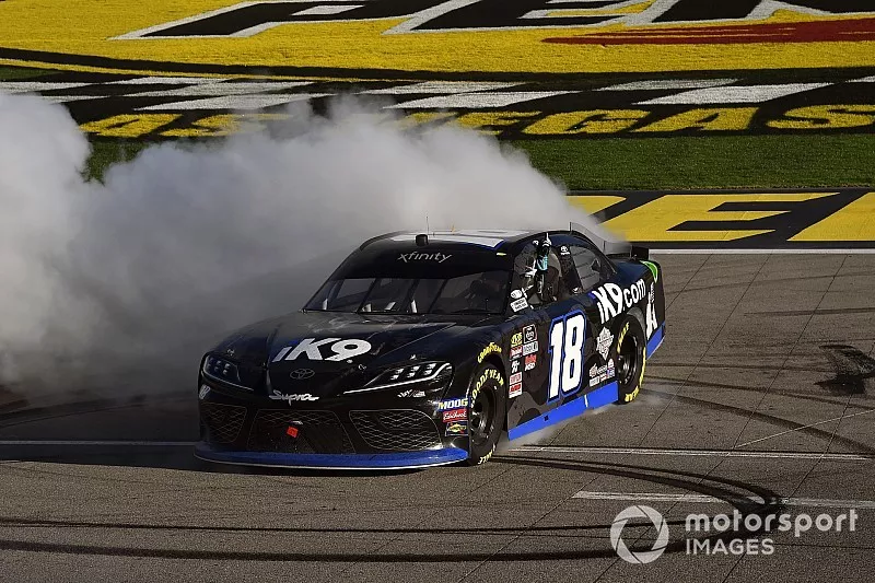 Kyle Busch, Joe Gibbs Racing, Toyota Supra Extreme Concepts/iK9 celebra